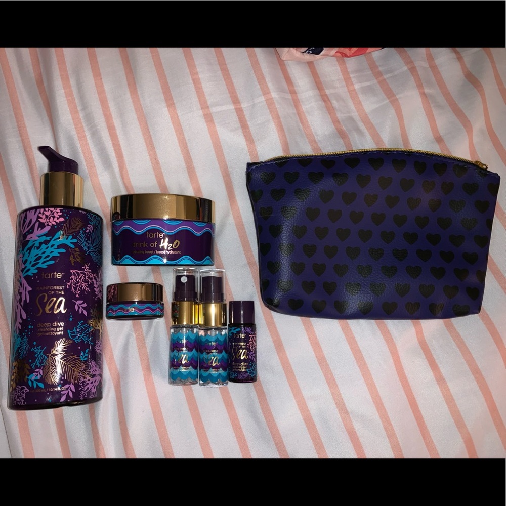 Tarte rain forest of the sea face wash